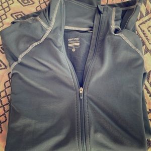 Nike pro top